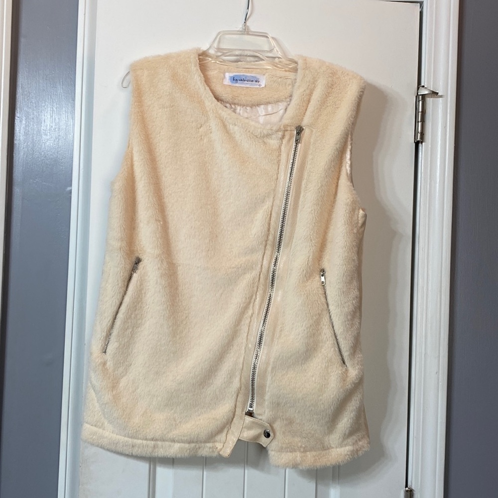 Big Waterblue Sky Vest